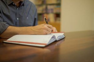 O Dois marca a separação e contrato combina os termos de nossa convivência.