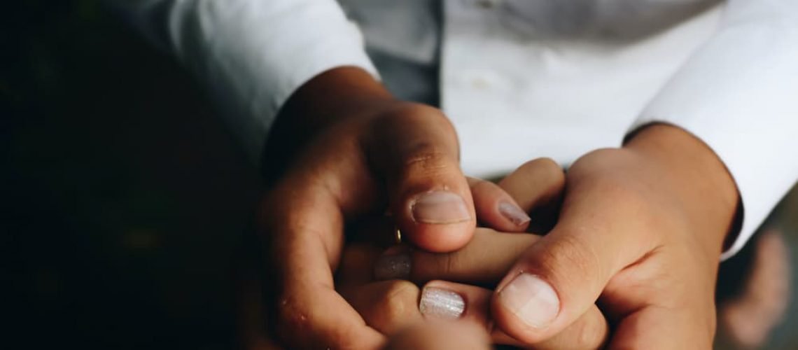 Exercer a solidariedade implica fazer-se parte de algo maior, com vistas tornar algo sólido.